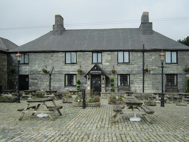 A photograph of the Jamaica Inn in Bolventor, Cornwall 