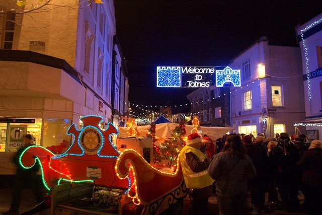 Totnes Christmas market at night