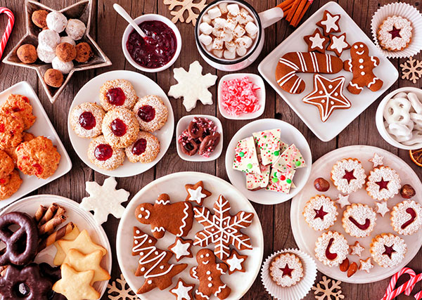 Seasonal treats - cottage Christmas décor