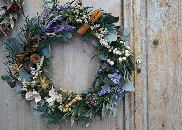 Christmas wreath on door - cottage Christmas décor