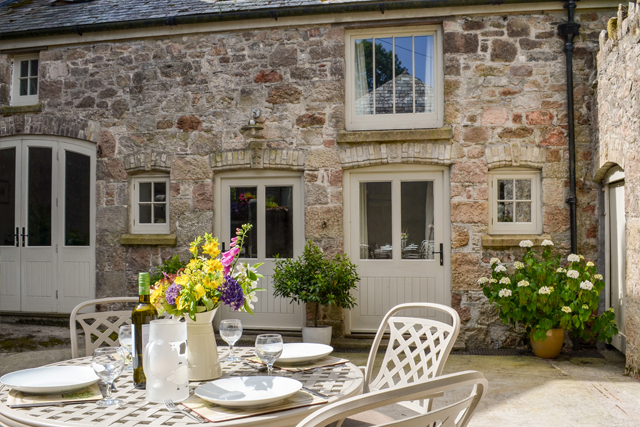 Dartmoor holiday cottage near Dartmoor Zoo